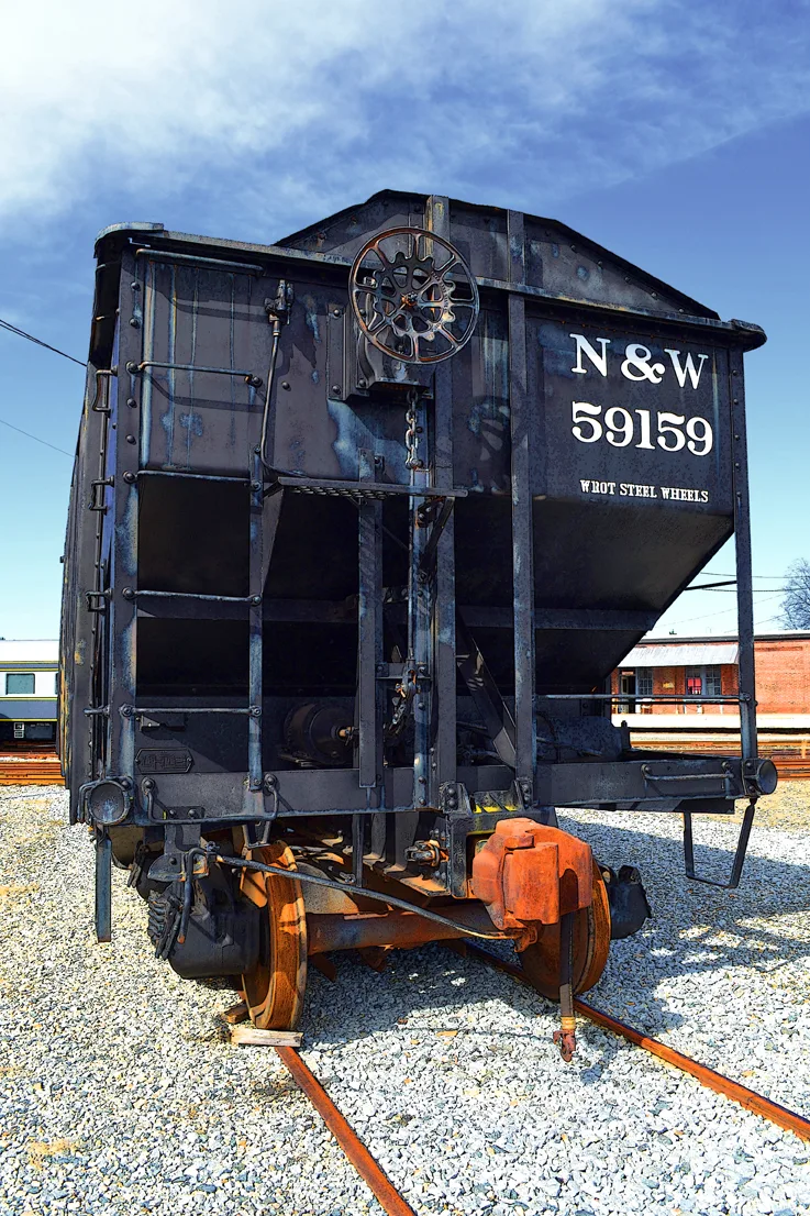 Train 32
