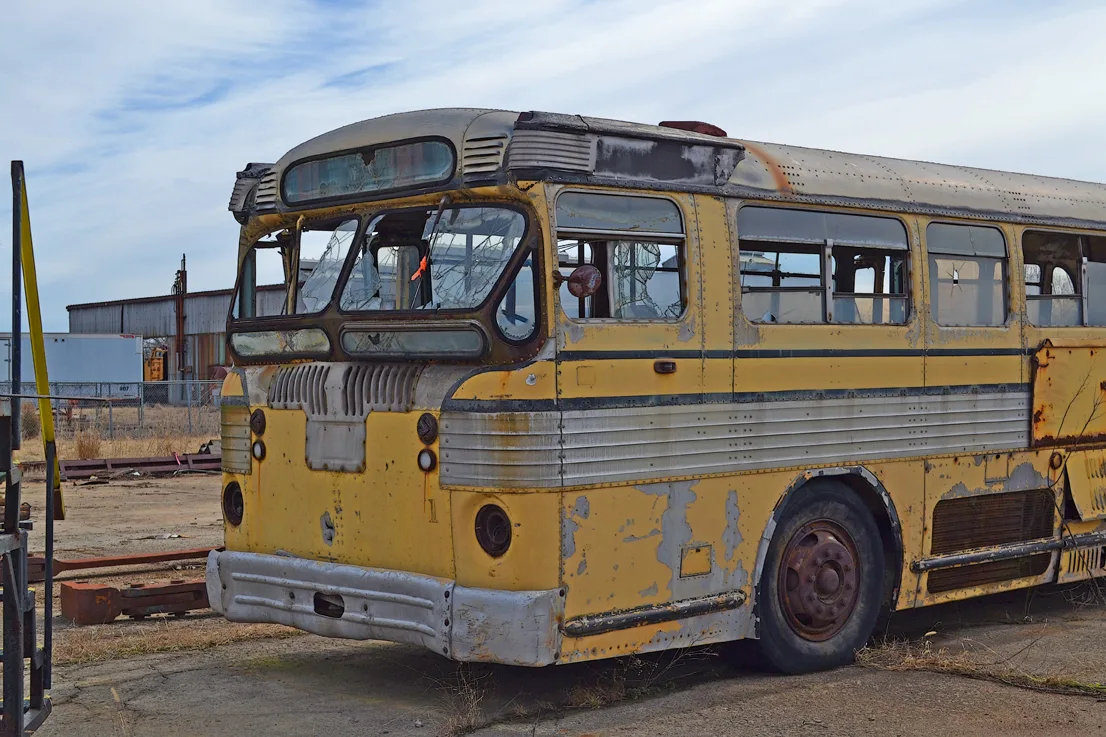 Bus