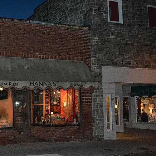 Storefront 4 Br