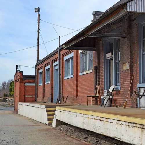 Train Building 1